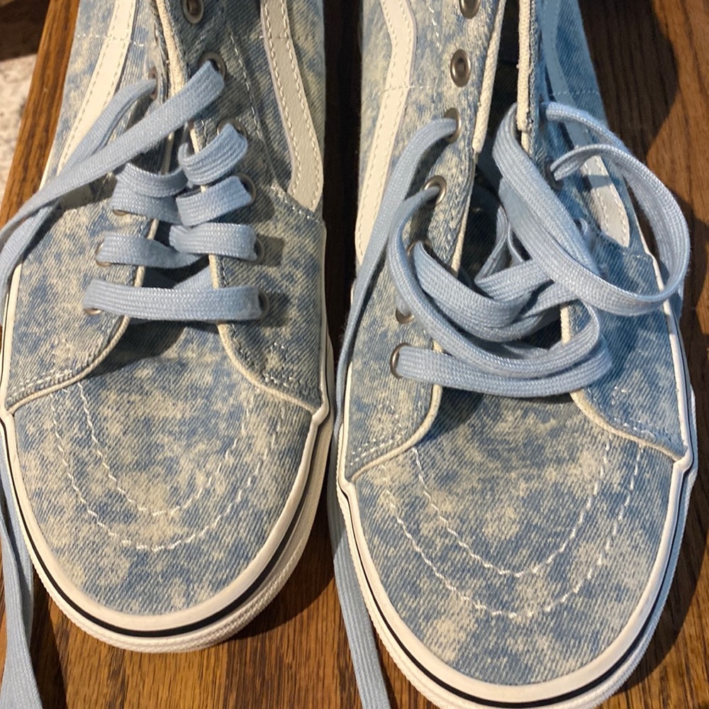 Vans high top